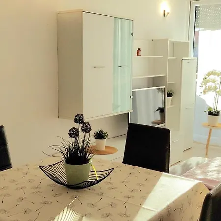 Terrace & Free Parking Appartement Split