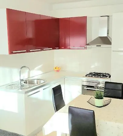 شقة Split Terrace & Free Parking Studio