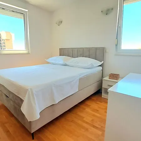 شقة Split Terrace & Free Parking Studio سبليت