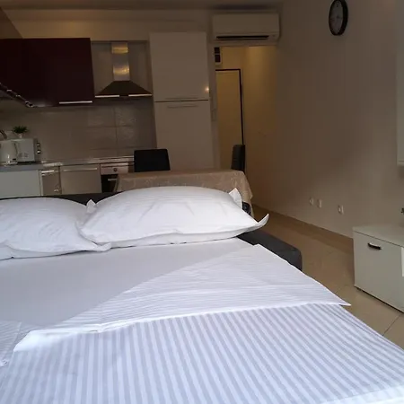 Apartment Terrace & Free Parking *