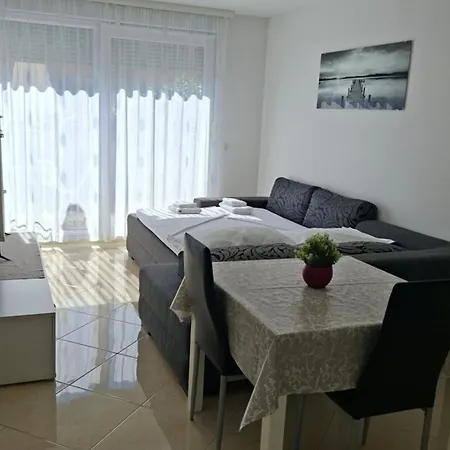 Apartment Terrace & Free Parking