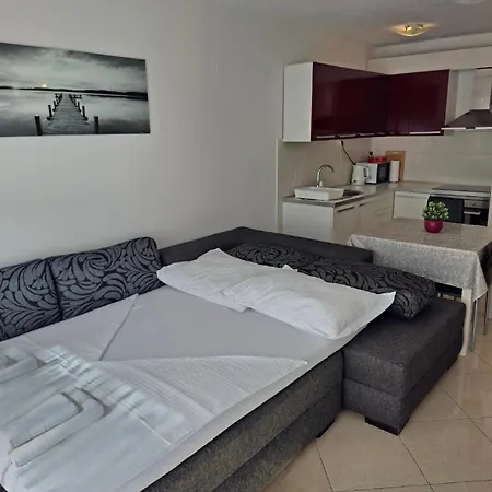 Apartment Terrace & Free Parking Split