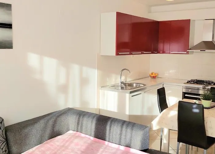 Split Terrace & Free Parking Studio Apartmán Split